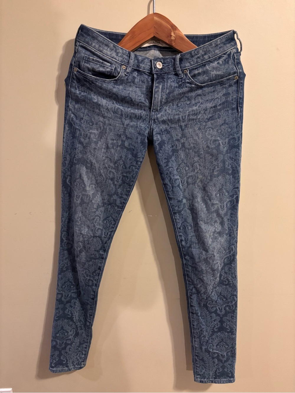 Abercrombie & Fitch- Women's Blue Paisley Print Skinny Jeans